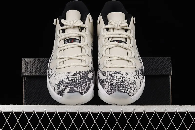 All categories Air Jordan Jordan series basketball shoes Air Jordan 11 F version Air Jordan 11 Low SE "Snakeskin" AJ11 Joe 11 white snake pattern first layer genuine carbon CD6846-002